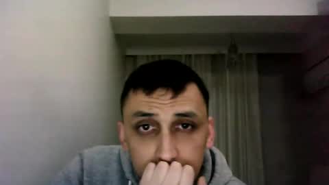 Snapshot of awesenheit chatting on 02-05-26, 06:18 awesenheit online show from 02-05-26, 06:18