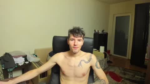 Justin online show from 09-09-25, 03:33