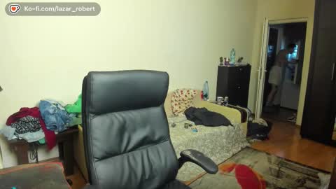 Justin online show from 11-02-25, 09:17