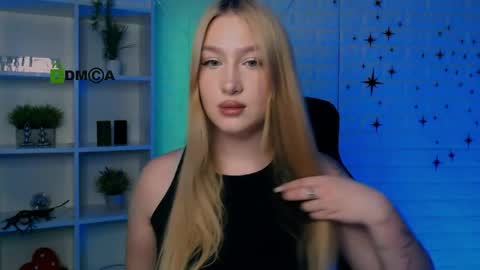 awesomeemma_ online show from 05-26-26, 07:21
