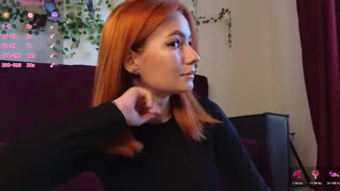 Tris online show from 10-24-25, 04:31