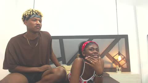 axel_black1 online show from 01-24-25, 05:42