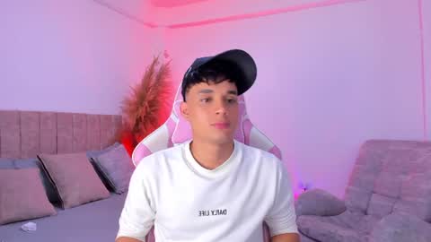 AXEL online show from 07-16-26, 05:46