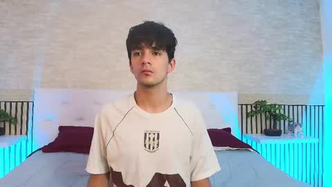 Snapshot of axel_draven chatting on 05-19-26, 10:32 axel_draven online show from 05-19-26, 10:32