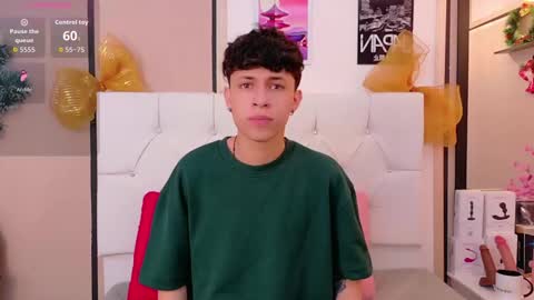 Axel Evanss online show from 12-18-25, 01:28