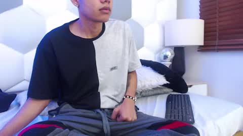 Axel Forte online show from 03-08-25, 01:03