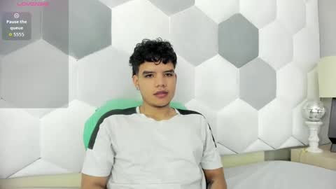 Axel Forte online show from 10-06-25, 01:08