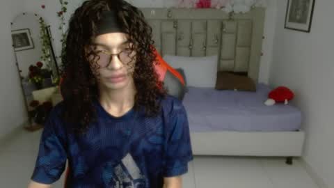 Axel online show from 05-28-26, 12:30