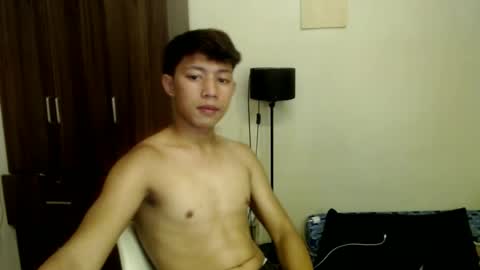 AXEL HARDCOCKX online show from 06-24-26, 02:49