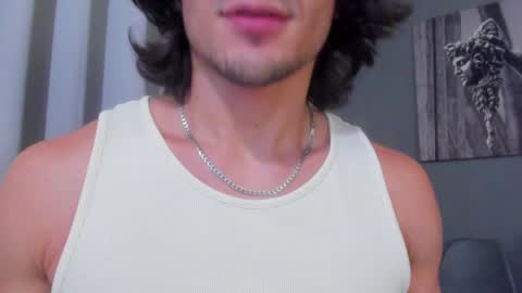 Snapshot of axel_owen chatting on 12-24-24, 04:00 Axel online show from 12-24-24, 04:00