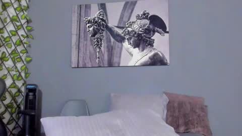 Snapshot of axel_owen chatting on 03-04-25, 03:11 Axel online show from 03-04-25, 03:11