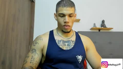 INDEPENDENT MODEL  online show from 05-20-26, 11:11