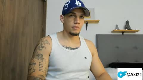 INDEPENDENT MODEL  online show from 05-28-26, 01:14