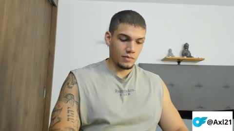 INDEPENDENT MODEL  online show from 06-10-26, 01:39