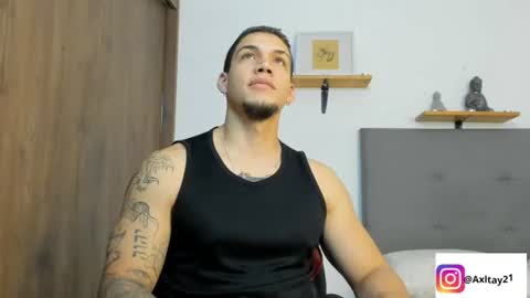 INDEPENDENT MODEL  online show from 07-15-26, 02:28