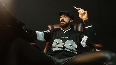 AxelColton online show from 01-07-25, 05:54