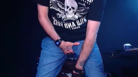 AxelColton online show from 11-26-25, 06:14