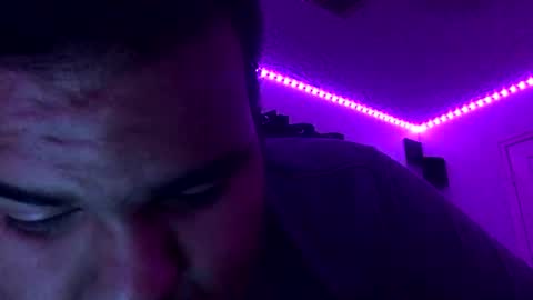 axelfigueroa2 online show from 10-18-25, 05:54