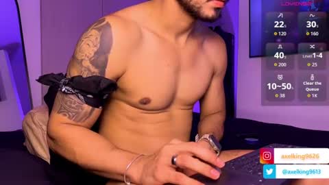 Axel King online show from 07-30-26, 12:31