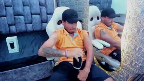 Axell Cross2 online show from 02-06-25, 11:48