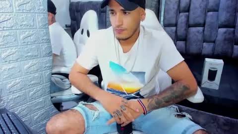 Axell Cross2 online show from 02-22-25, 10:31