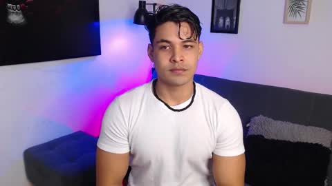 axell online show from 10-19-25, 10:49