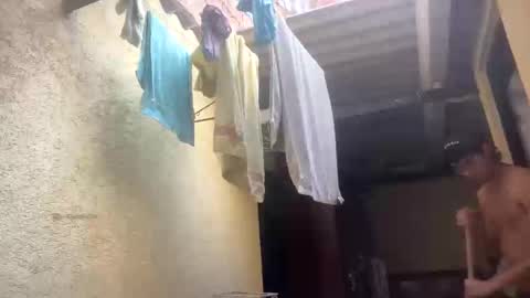 Snapshot of axellatino_ chatting on 01-10-25, 09:53 Axel online show from 01-10-25, 09:53