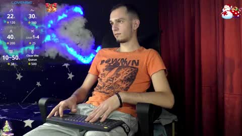 Snapshot of axelmaxximo chatting on 11-30-25, 03:54 Axxel online show from 11-30-25, 03:54