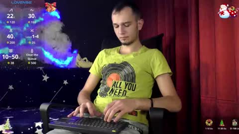 Snapshot of axelmaxximo chatting on 12-03-25, 03:58 Axxel online show from 12-03-25, 03:58