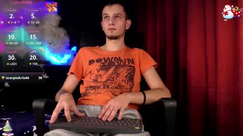 Snapshot of axelmaxximo chatting on 12-15-25, 06:56 Axxel online show from 12-15-25, 06:56