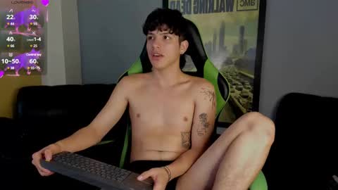 Snapshot of axelraven chatting on 12-03-24, 04:28 Axel Raven online show from 12-03-24, 04:28