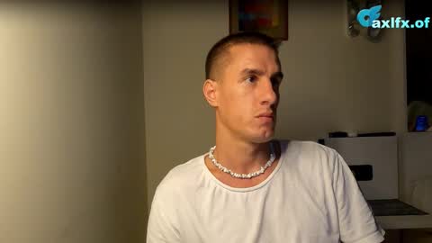 Axl online show from 10-19-25, 07:25