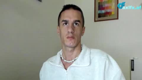 Axl online show from 11-02-25, 09:39