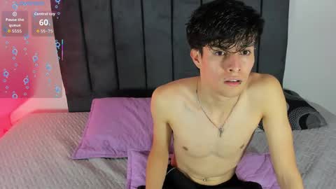 Axxxel  online show from 04-20-26, 03:42