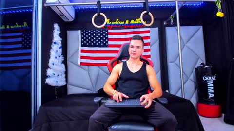 Ayden Miller online show from 01-02-25, 12:03