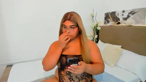 Snapshot of ayesha_amethyst chatting on 04-04-26, 08:17 AYESHA online show from 04-04-26, 08:17