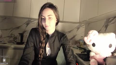 Snapshot of ayesha_thebest chatting on 02-05-26, 05:39 Ayesha online show from 02-05-26, 05:39