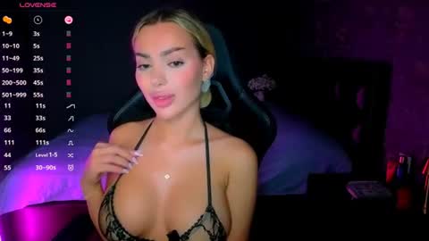  Ayla Demir  online show from 07-29-26, 08:18