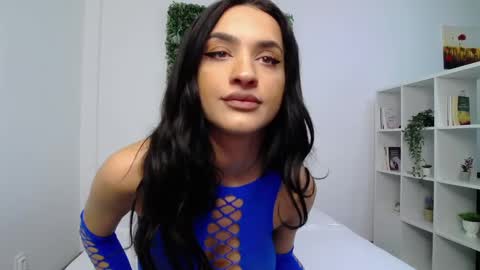 Aylin Ross online show from 01-15-25, 07:05