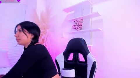 aylinlove_ online show from 07-29-26, 11:41