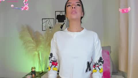 Aylin  online show from 09-17-25, 11:34