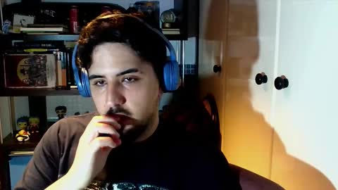 Snapshot of aymimadrdelbich0 chatting on 03-14-26, 09:20 ApoloArt online show from 03-14-26, 09:20