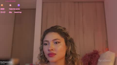 Snapshot of ayralee chatting on 02-25-25, 12:14 Ayra L online show from 02-25-25, 12:14