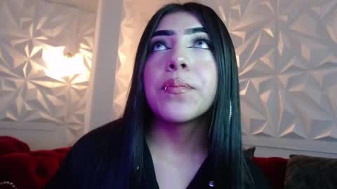 Aysel online show from 11-29-25, 10:35