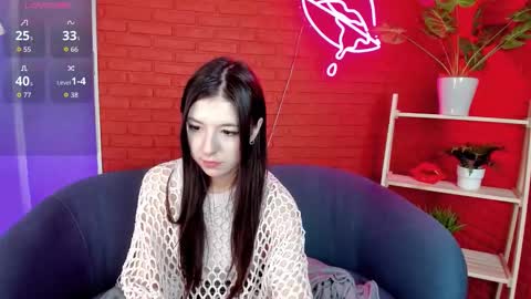 Snapshot of azaliya_haze chatting on 10-10-25, 10:25 Azaliya online show from 10-10-25, 10:25