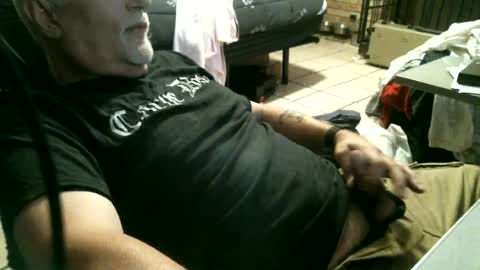Snapshot of azjohnny chatting on 07-12-26, 10:12 azjohnny online show from 07-12-26, 10:12