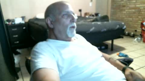 Snapshot of azjohnny chatting on 07-25-26, 06:49 azjohnny online show from 07-25-26, 06:49