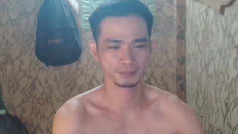 Snapshot of azn_philip chatting on 10-30-25, 03:13 Philip online show from 10-30-25, 03:13