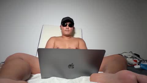 Snapshot of azngoogoo chatting on 11-10-25, 08:41 azngoogoo online show from 11-10-25, 08:41