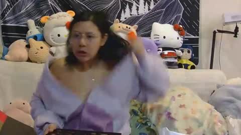 Snapshot of aznp1ea5er chatting on 02-17-26, 04:09 aznp1ea5er online show from 02-17-26, 04:09